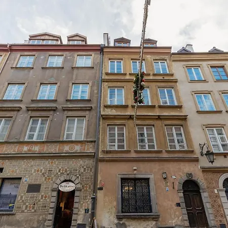 Apartment Old Town Spacious Piwna By Renters