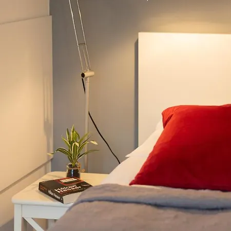 Old Town Spacious Piwna By Renters Апартаменты *