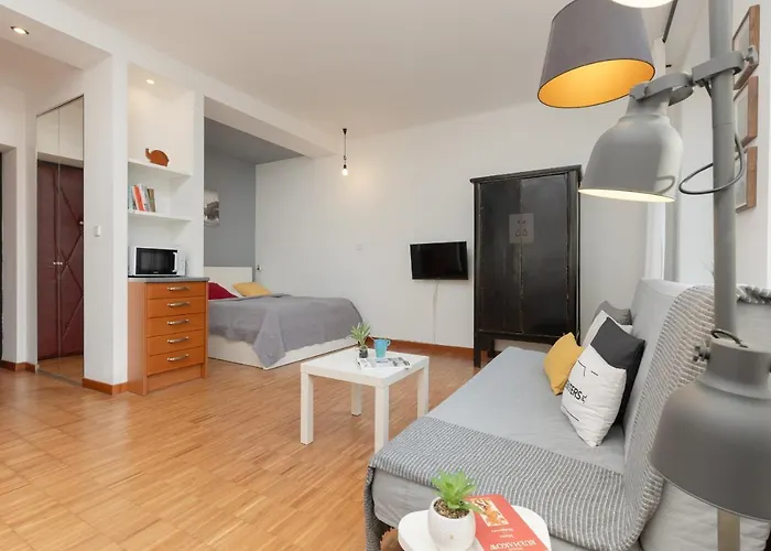 Old Town Spacious Piwna By Renters *