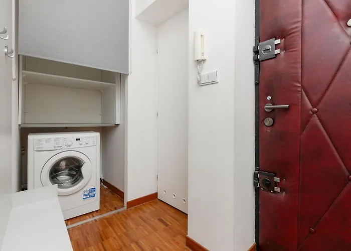 Old Town Spacious Piwna By Renters